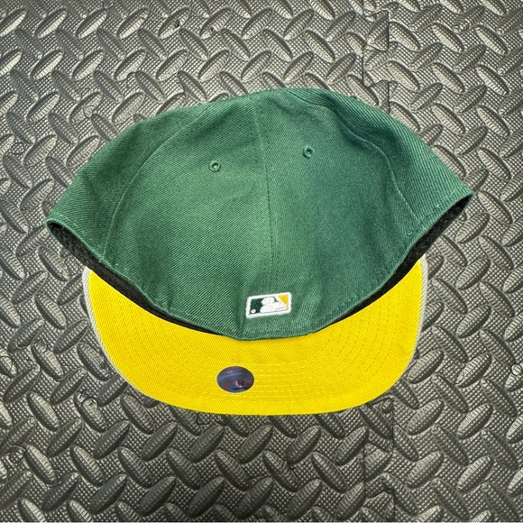 NEW ERA Oakland Fitted Green/Yellow Cap - Picture 2 of 3